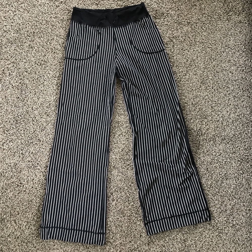 lululemon Black/white stripe pants